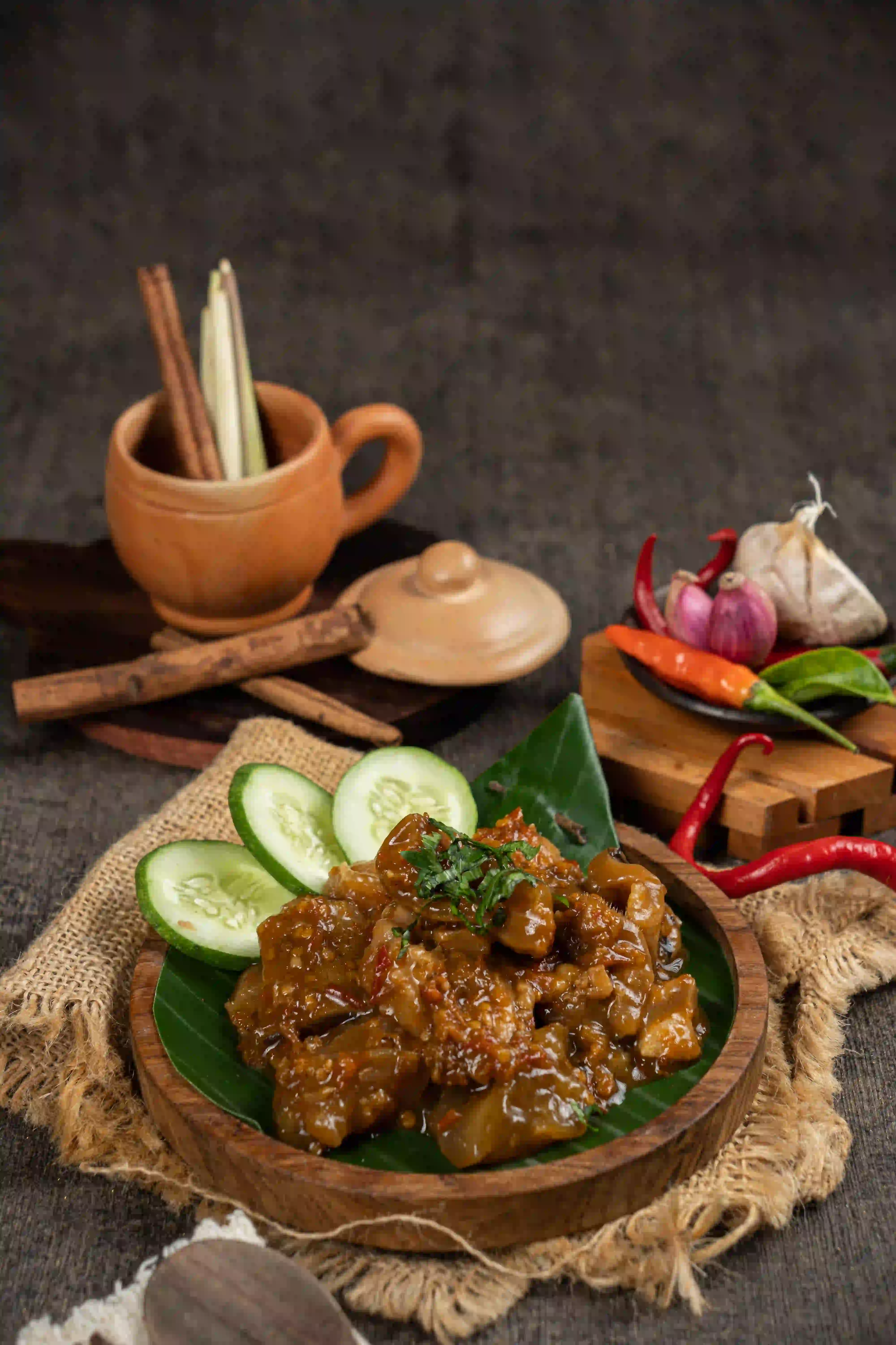 Oseng Kikil Sapi Mercon